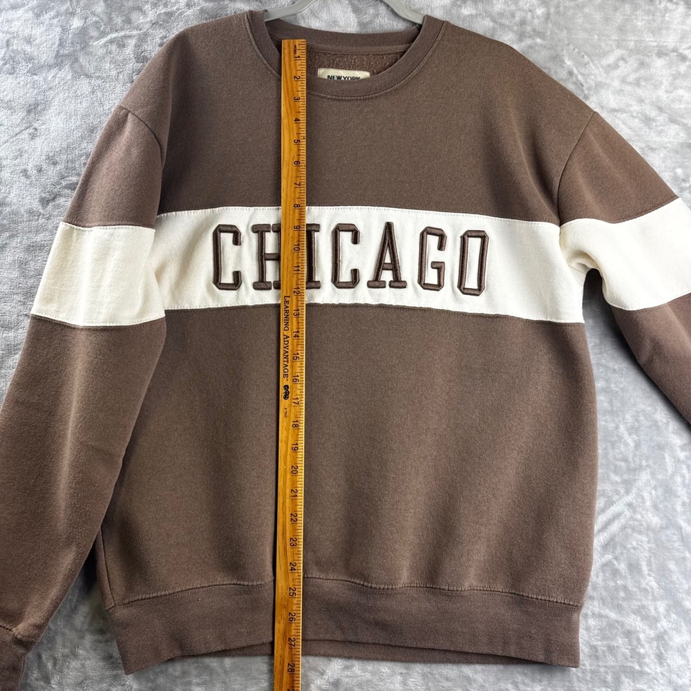 New York Popular Chicago Sweatshirt Womens XL Brown Varsity Stripe (189) - Picture 8 of 9